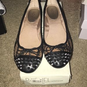 Rachel Roy RFCastalia black lace ballet flat